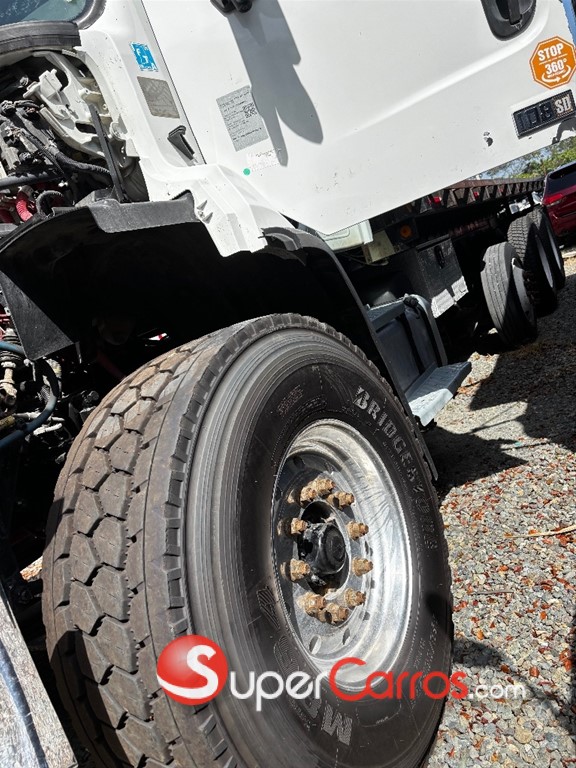 2013 Freightliner Argosy — foto 11 / 12