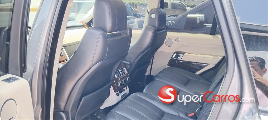 2014 Land Rover Range Rover Vogue Supercharged — foto 7 / 8