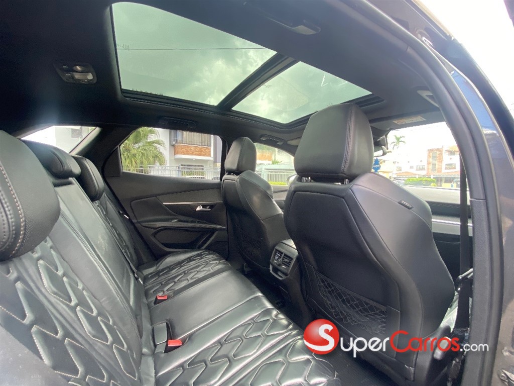 2018 Peugeot 3008 GT Line — foto 8 / 12