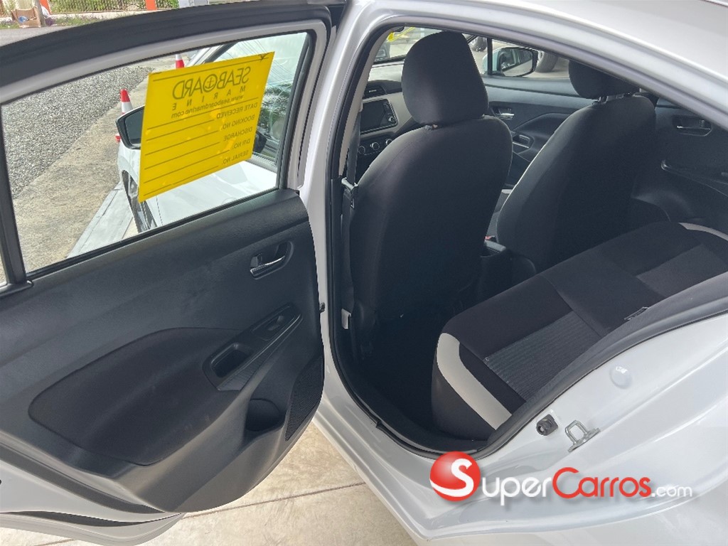 2021 Nissan Versa SV — foto 10 / 11