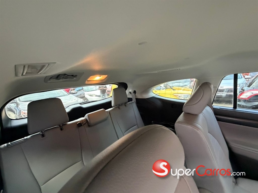 2020 Toyota Highlander XLE — foto 10 / 12