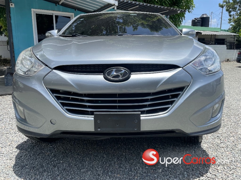 2011 Hyundai Tucson — foto 2 / 12