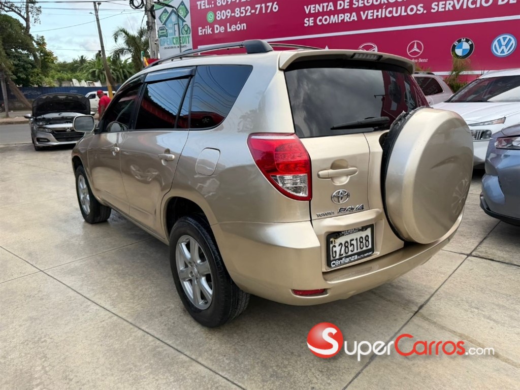 2006 Toyota RAV4 — foto 4 / 9