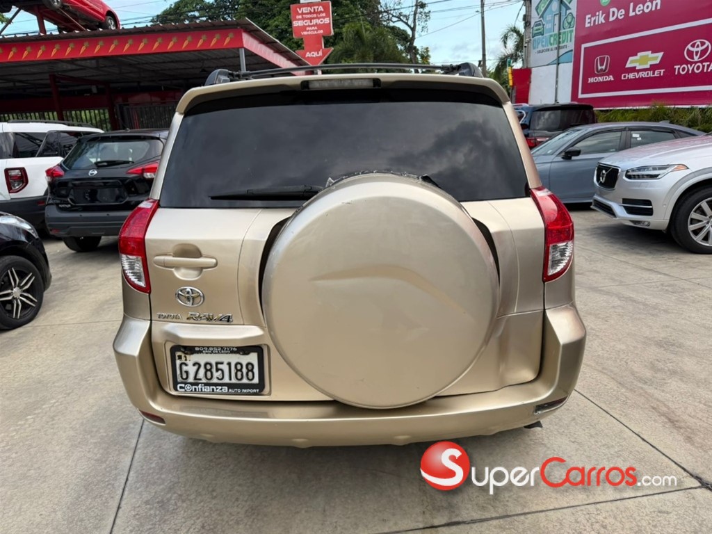 2006 Toyota RAV4 — foto 5 / 9
