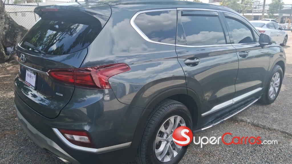 2020 Hyundai Santa Fe SEL — foto 5 / 10