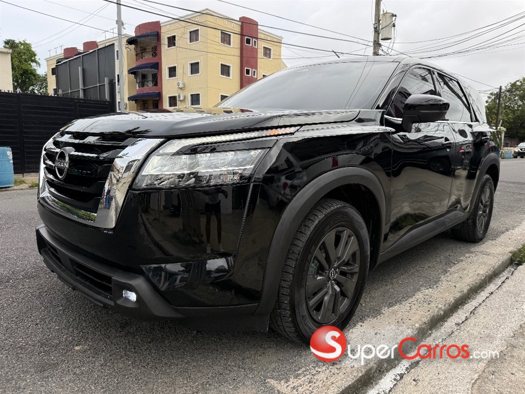 2022 Nissan Pathfinder — foto 3 / 10