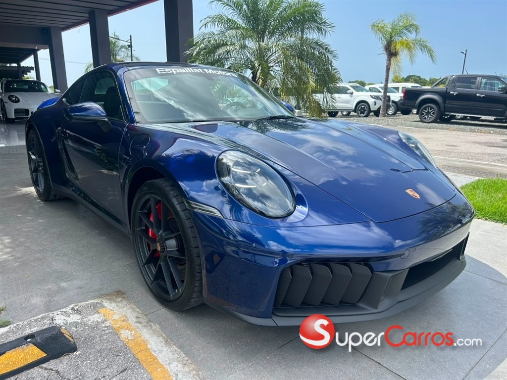 2026 Porsche 911 Carrera GTS — foto 9 / 11