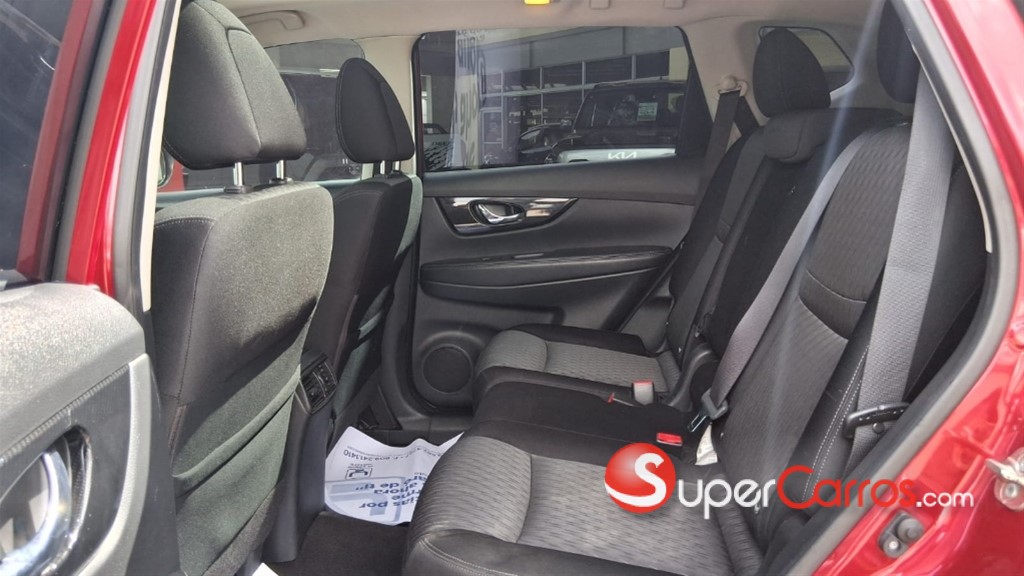 2019 Nissan X-Trail — foto 10 / 12