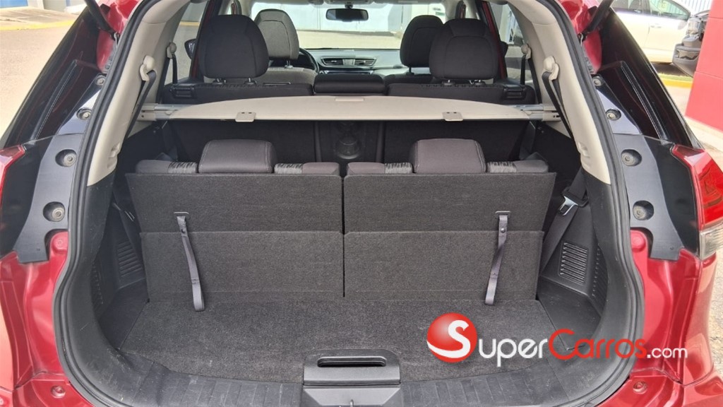 2019 Nissan X-Trail — foto 11 / 12