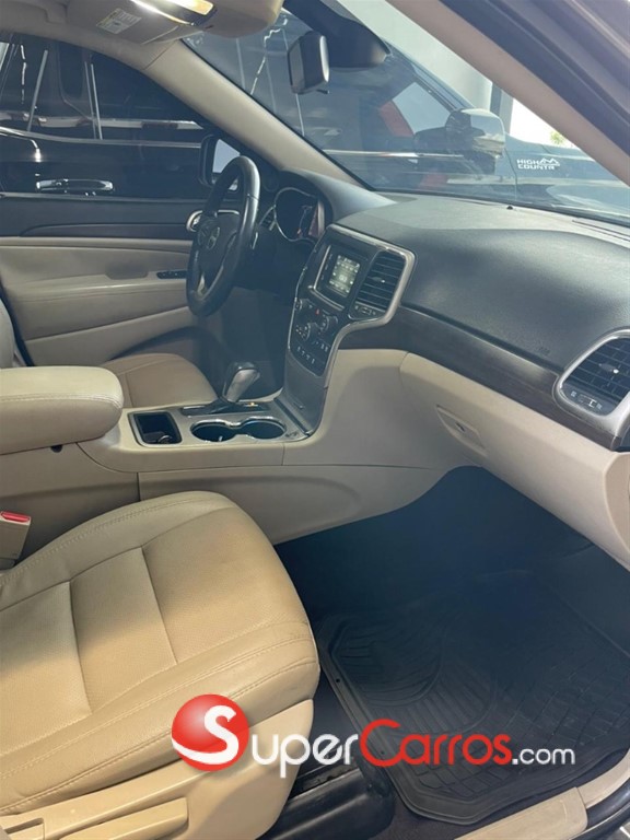 2016 Jeep Cherokee Laredo — foto 5 / 11