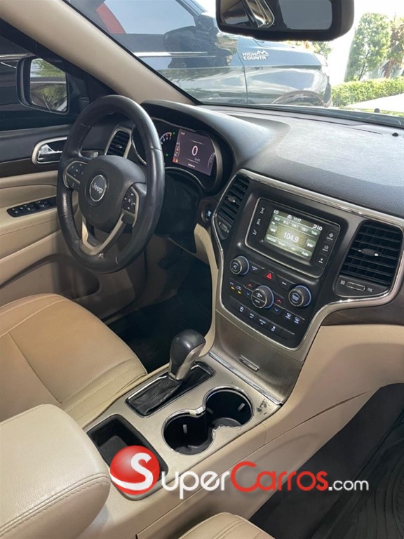 2016 Jeep Cherokee Laredo — foto 6 / 11