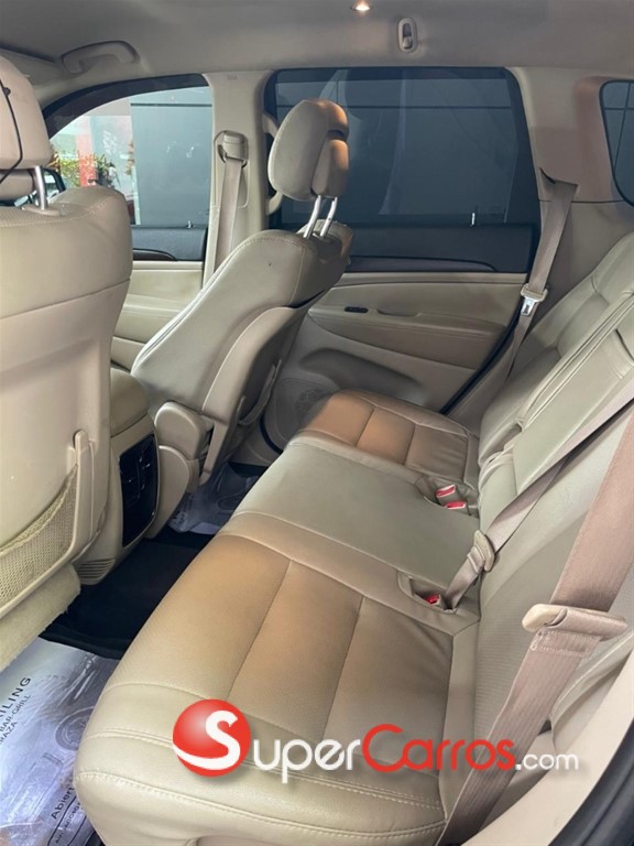 2016 Jeep Cherokee Laredo — foto 7 / 11