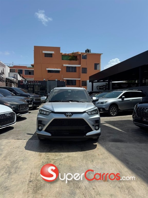2024 Toyota Raize — foto 2 / 12