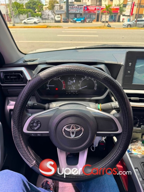 2024 Toyota Raize — foto 7 / 12
