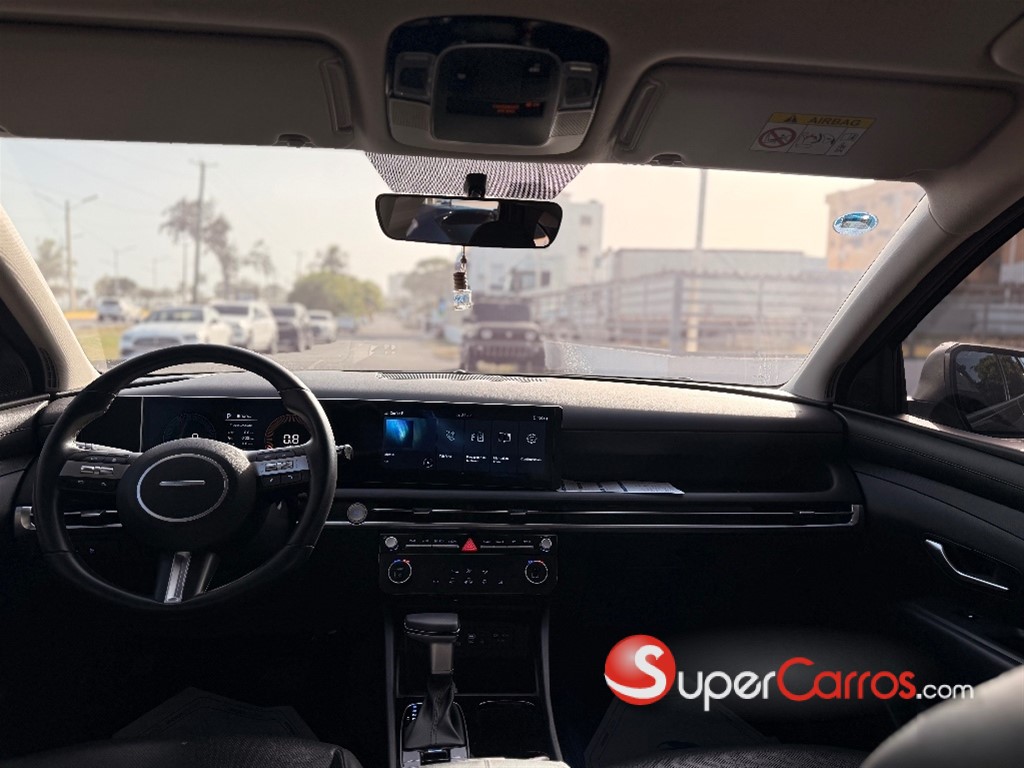 2025 Hyundai Tucson Signature — foto 5 / 9