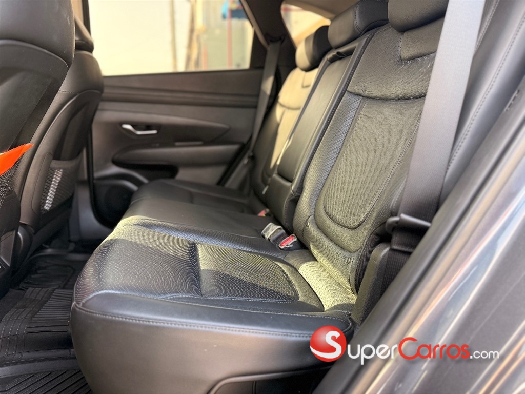 2025 Hyundai Tucson Signature — foto 7 / 9