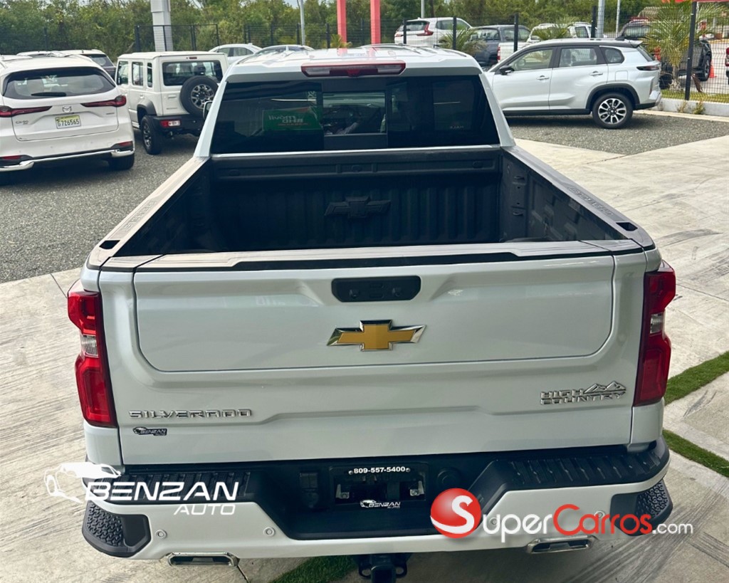 2026 Chevrolet Silverado High Country Duramax — foto 4 / 10