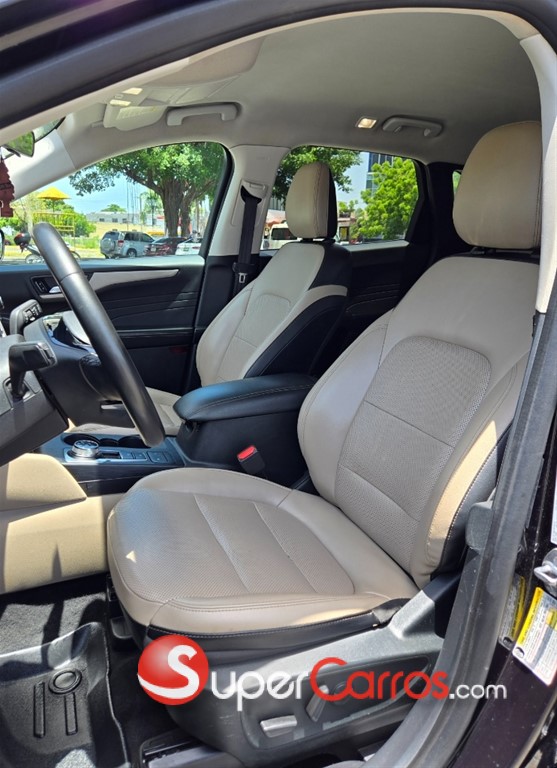 2022 Ford Escape SEL — foto 7 / 12