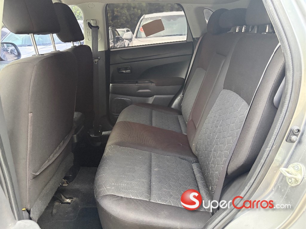 2021 Mitsubishi Motors Outlander Sport — foto 7 / 9