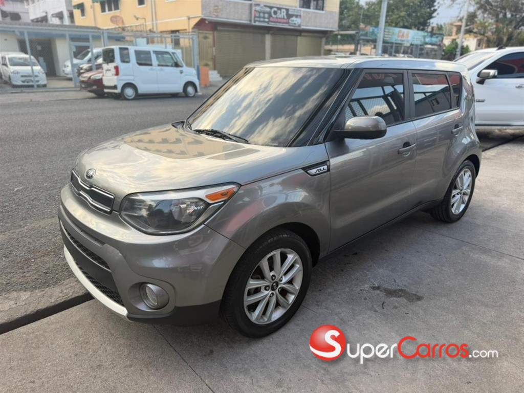 2017 Kia Soul Plus — foto 4 / 10