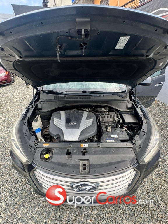 2018 Hyundai Grand Santa Fe — foto 9 / 10