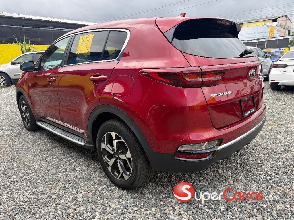 2022 Kia Sportage LX — foto 4 / 10