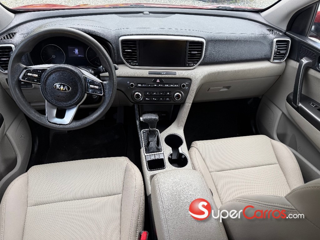 2022 Kia Sportage LX — foto 7 / 10