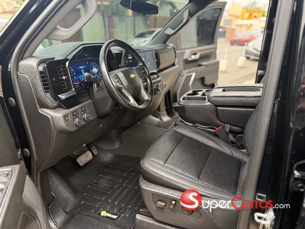 2023 Chevrolet Silverado 1500 LT — foto 8 / 12