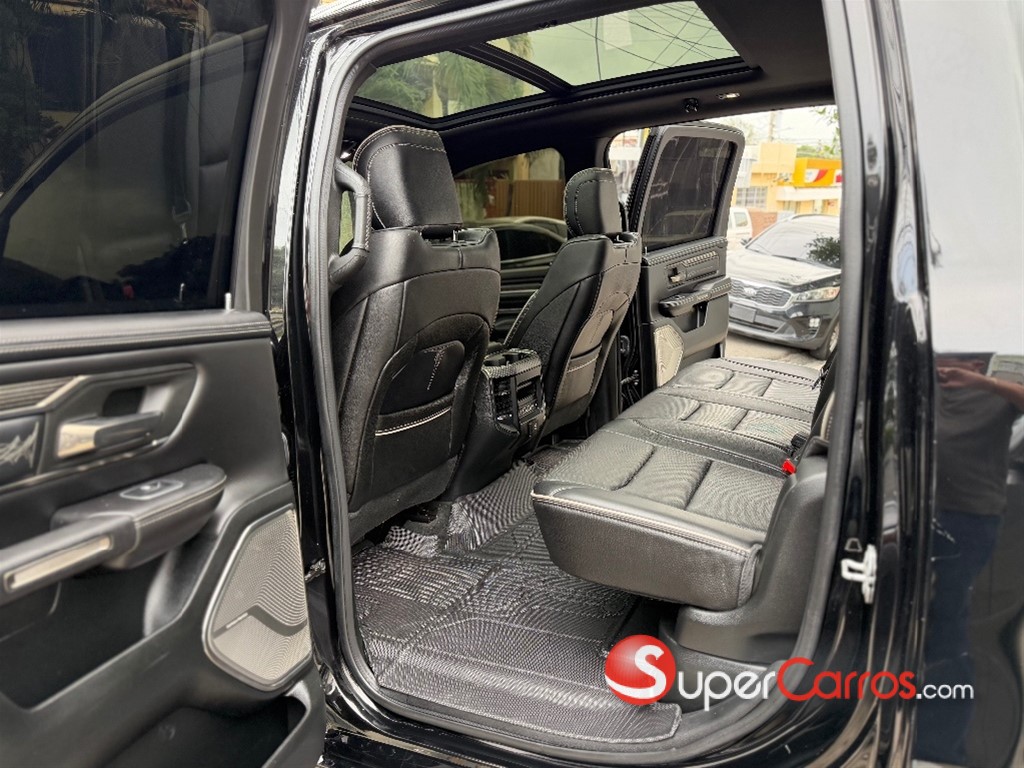 2020 Dodge Ram 1500 Limited — foto 10 / 12