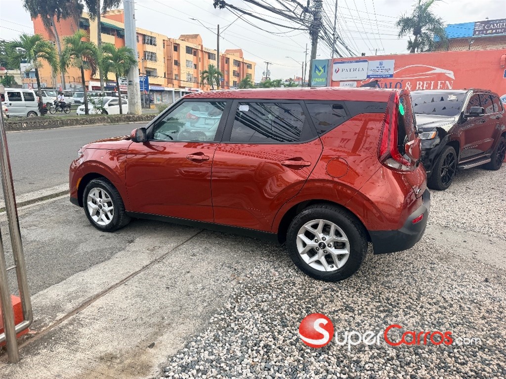 2021 Kia Soul S — foto 4 / 10