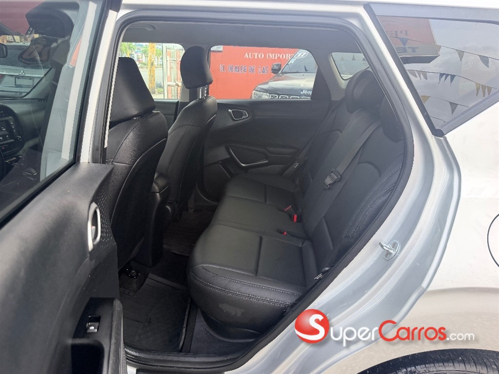 2020 Kia Soul S — foto 8 / 10