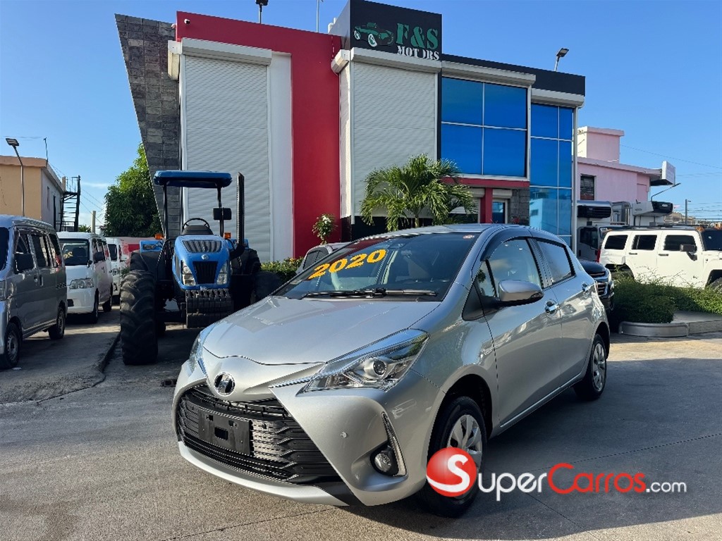 2020 Toyota VITZ