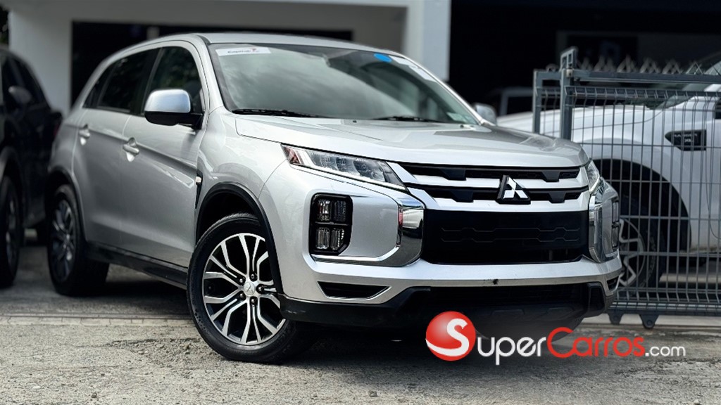 2021 Mitsubishi Motors Outlander — foto 2 / 9