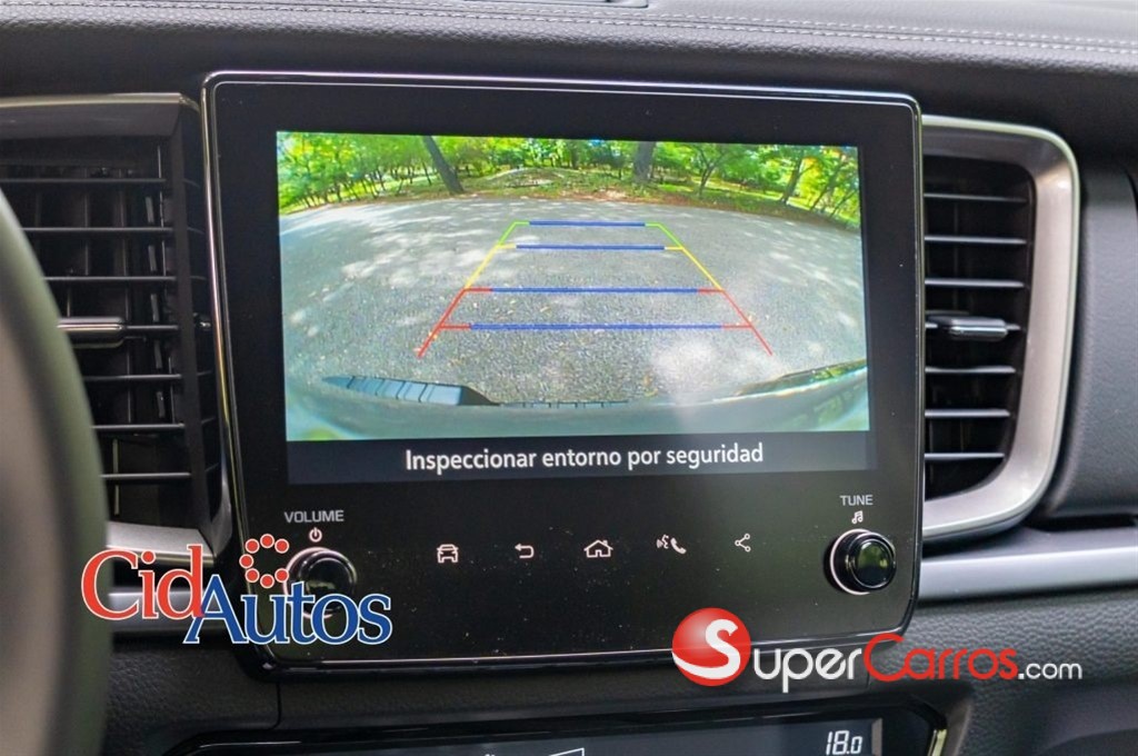 2027 Mazda BT-50 — foto 9 / 12