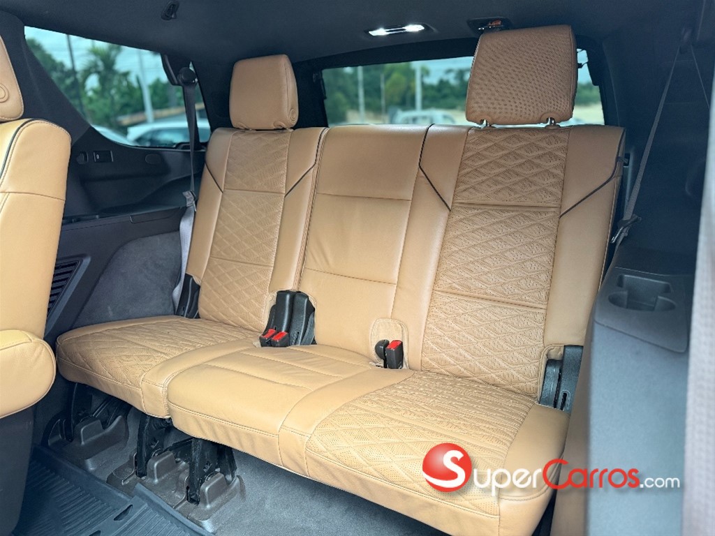 2021 Cadillac Escalade Premium Luxury Long — foto 10 / 11