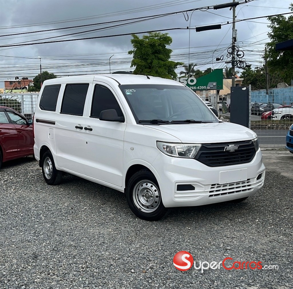 2023 Chevrolet N400 Pasajeros