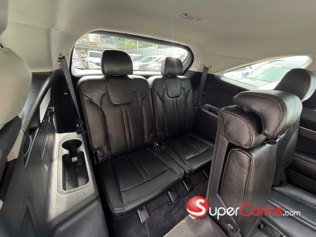 2021 Kia Sorento LX — foto 7 / 12