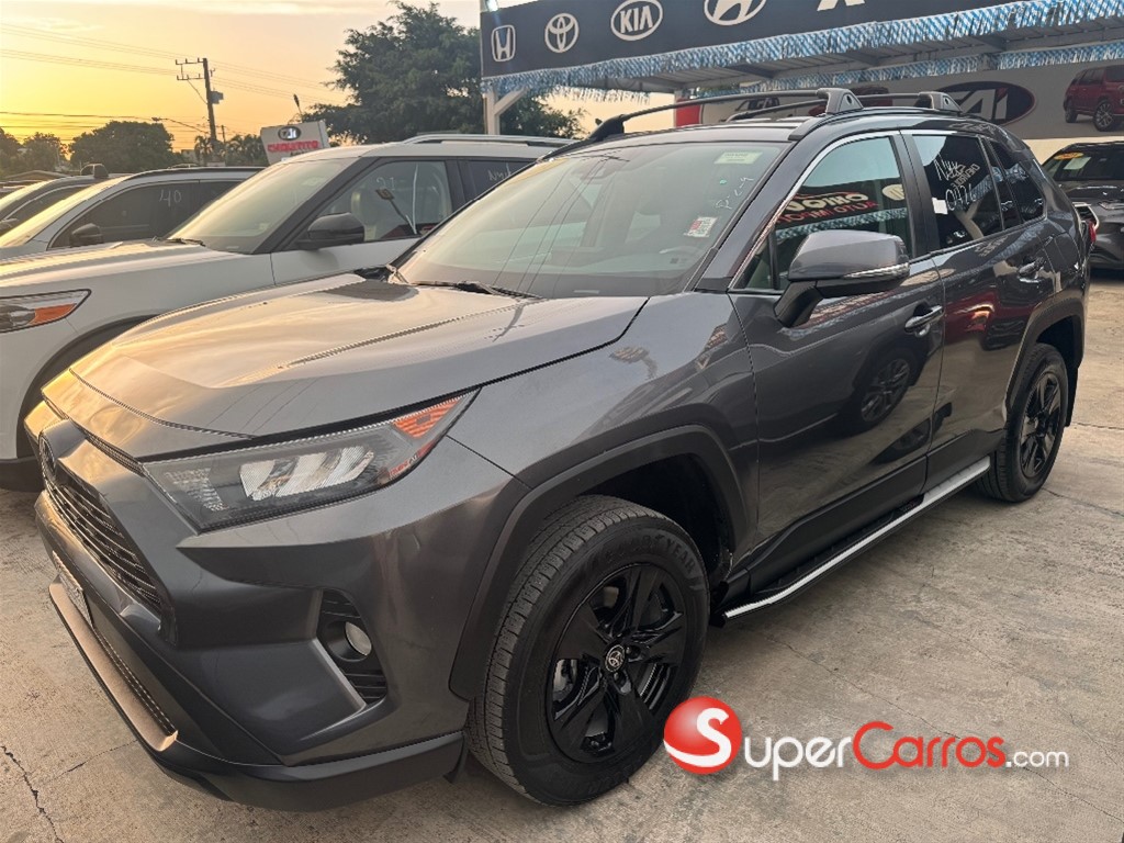 2021 Toyota RAV4 XLE — foto 9 / 9