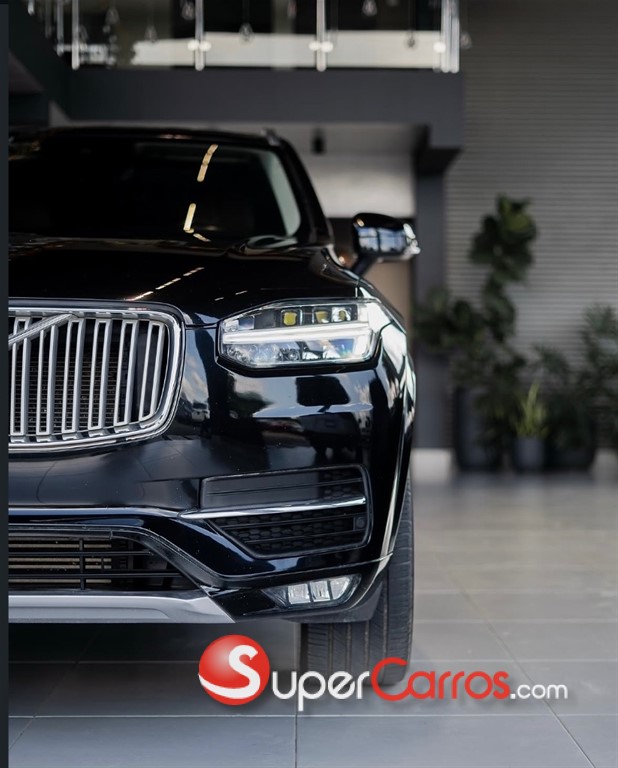 2018 Volvo XC90 Momentum T6 — foto 3 / 11