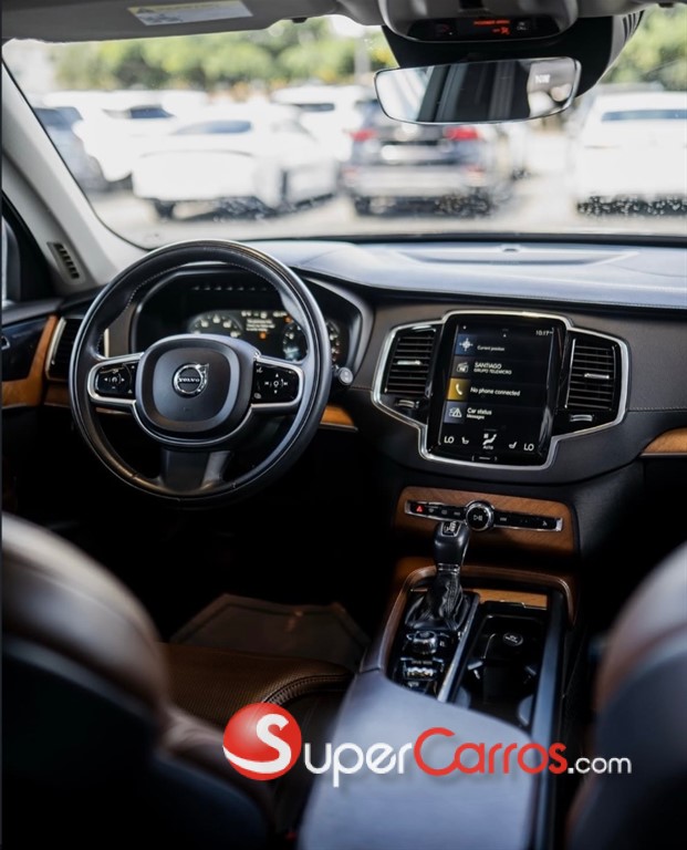 2018 Volvo XC90 Momentum T6 — foto 6 / 11