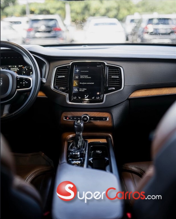 2018 Volvo XC90 Momentum T6 — foto 7 / 11
