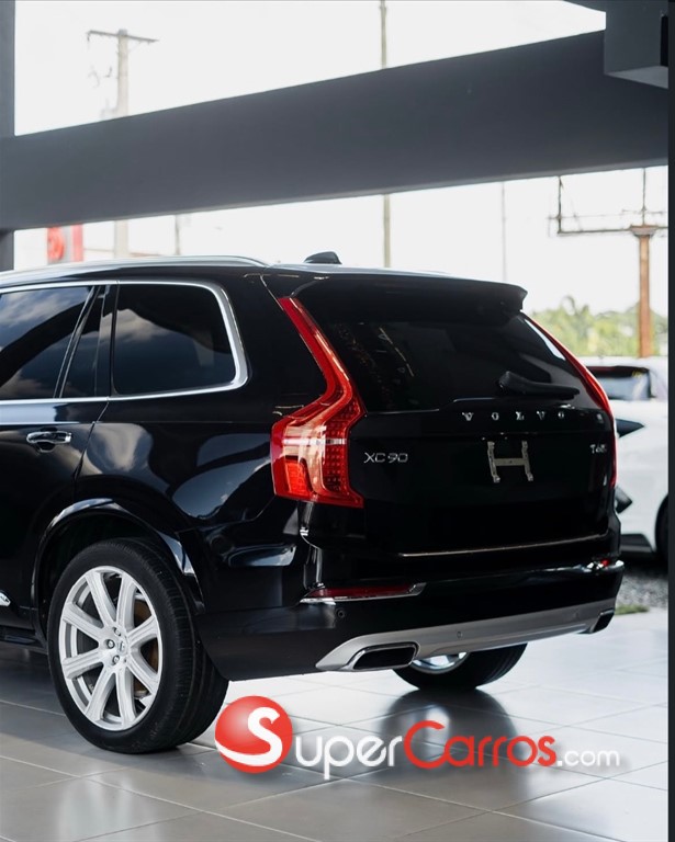2018 Volvo XC90 Momentum T6 — foto 11 / 11