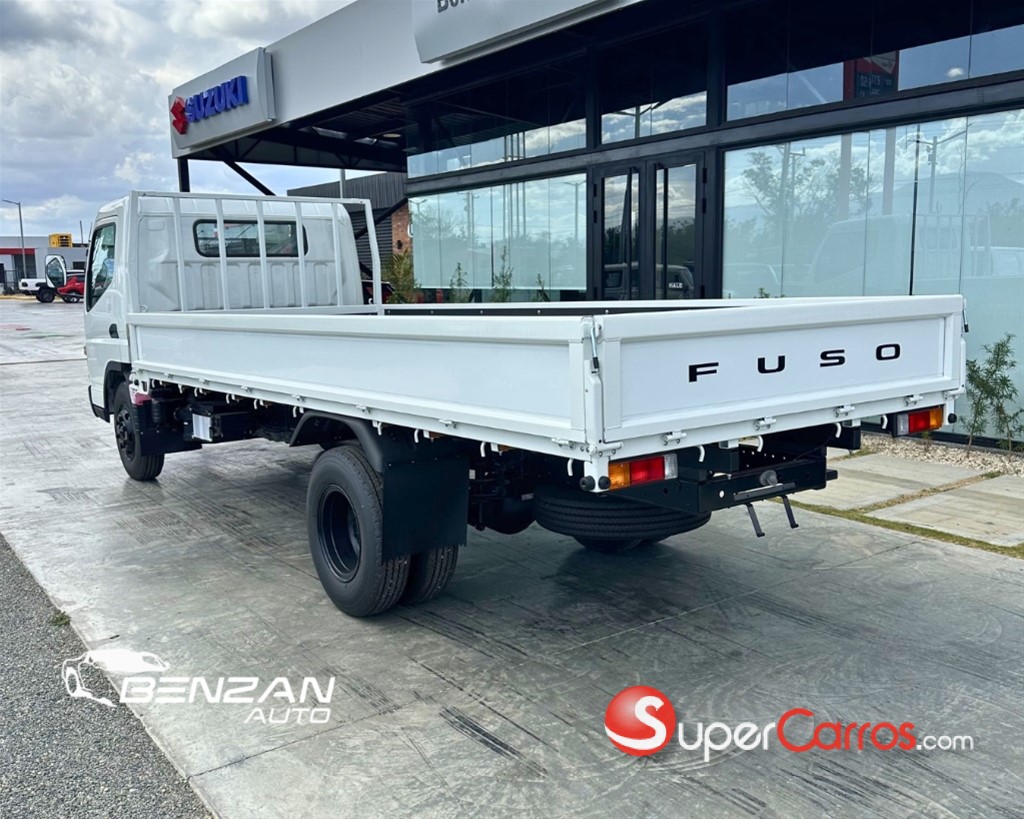 2026 Mitsubishi Motors Fuso — foto 3 / 9