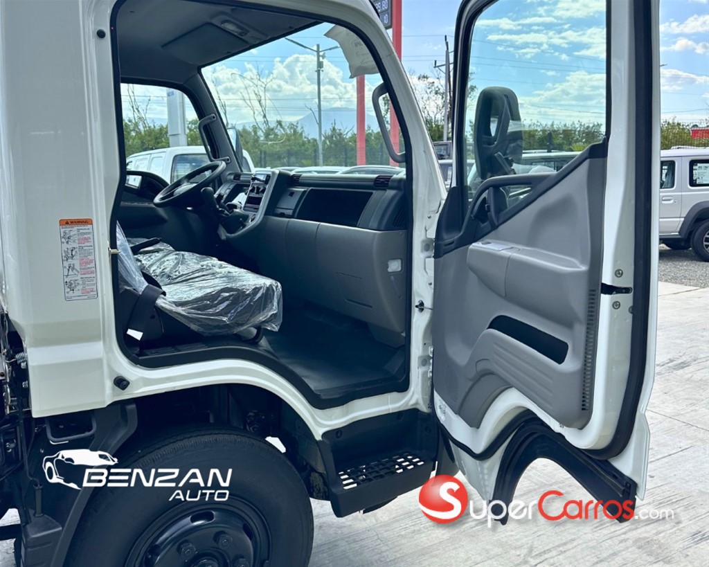 2026 Mitsubishi Motors Fuso — foto 6 / 9