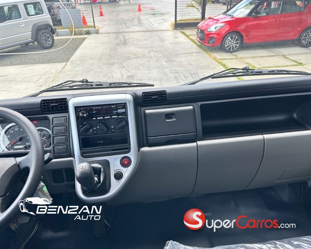 2026 Mitsubishi Motors Fuso — foto 8 / 9