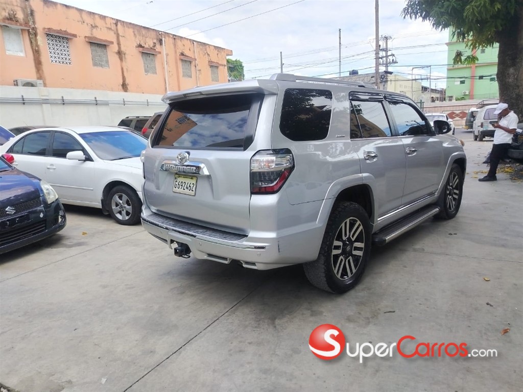 2019 Toyota 4 Runner Limited — foto 5 / 8