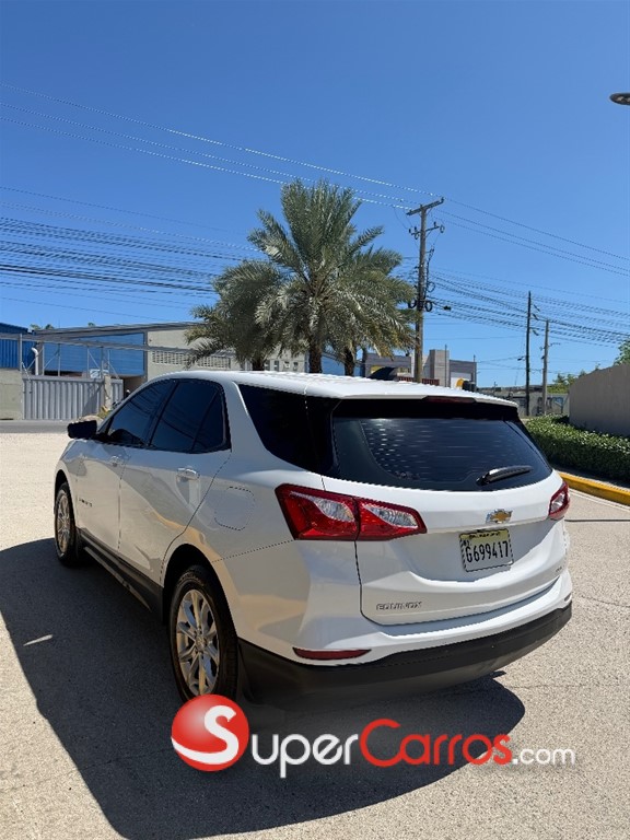 2019 Chevrolet Equinox LS — foto 5 / 9