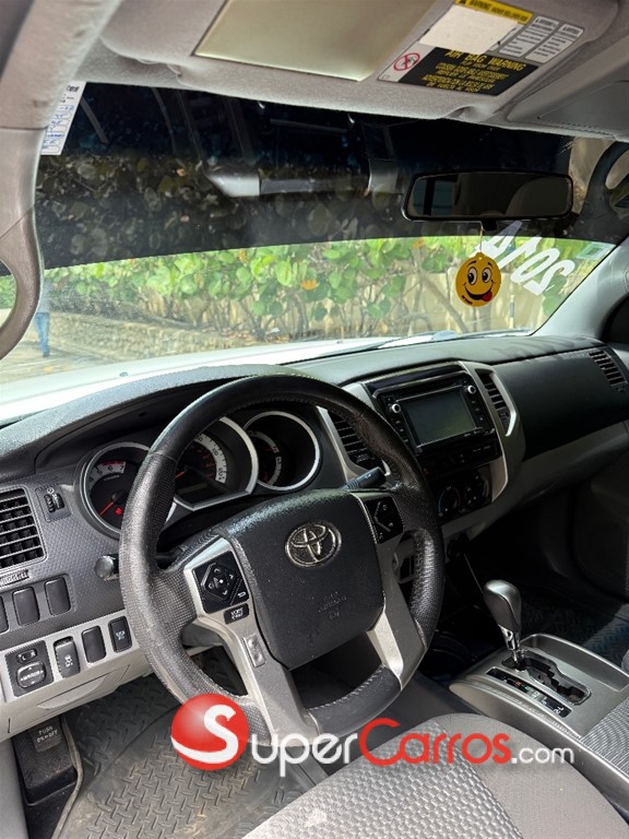 2014 Toyota Tacoma SR5 — foto 8 / 11