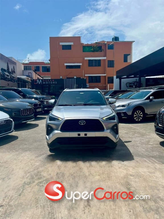 2024 Toyota Yaris Cross Full — foto 2 / 11