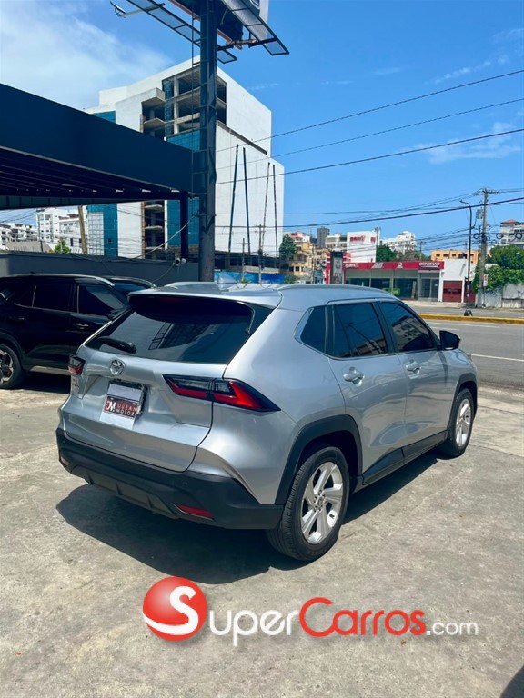 2024 Toyota Yaris Cross Full — foto 9 / 11